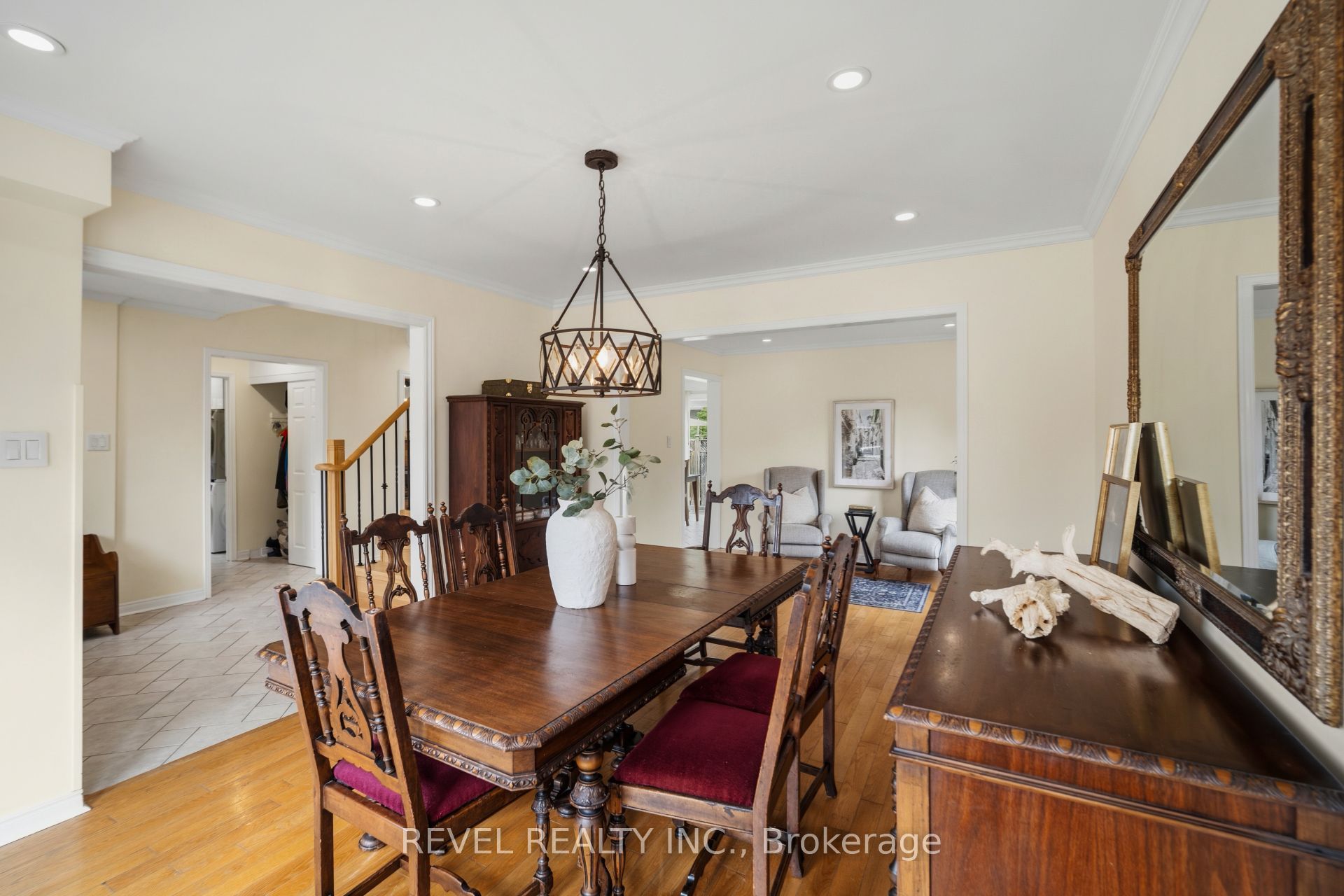6144 Tenth Line W, Mississauga, ON L5N 5S7 photo 3