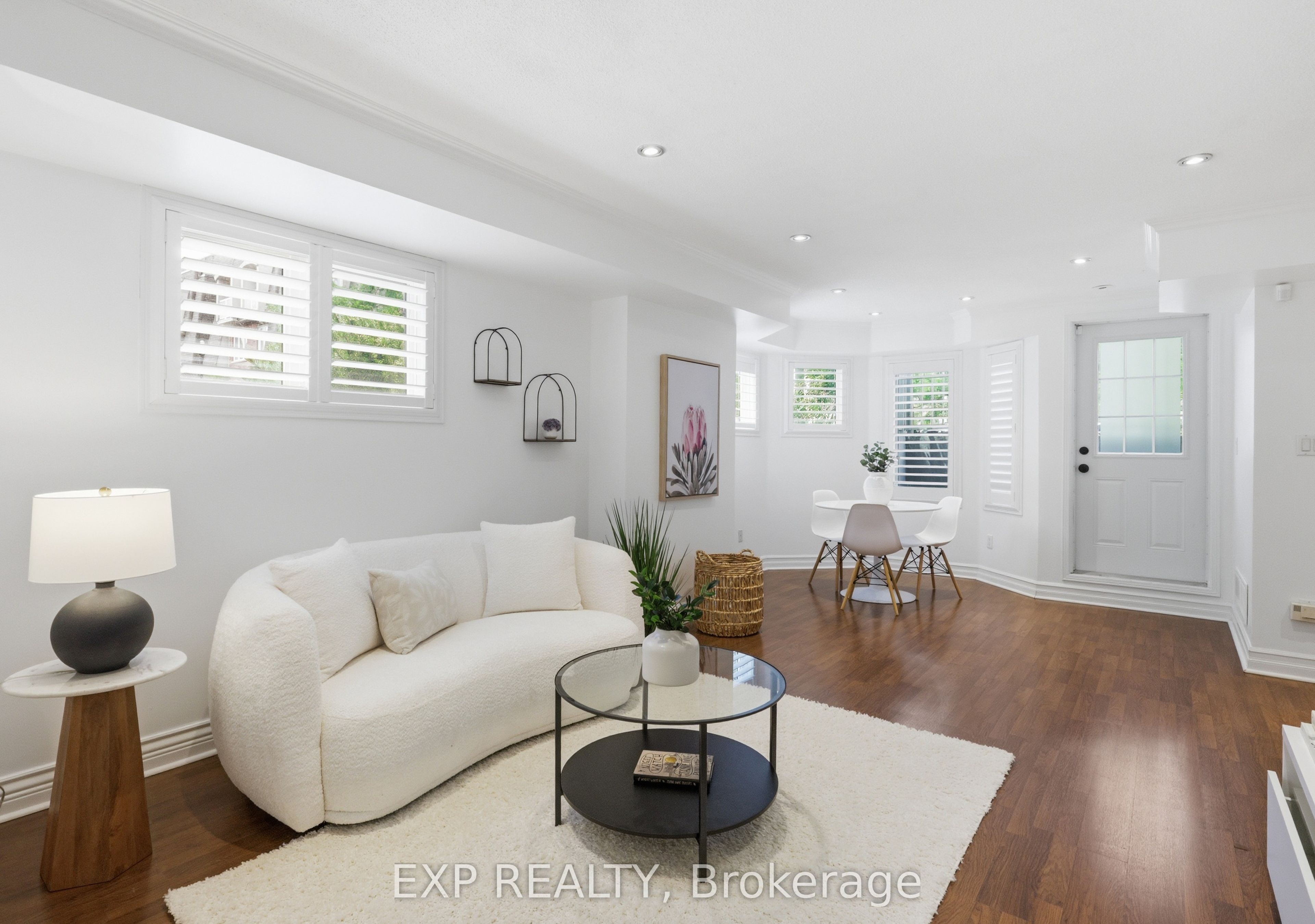 31 Foundry Avenue 29, Toronto, ON M6H 4K7 photo 2