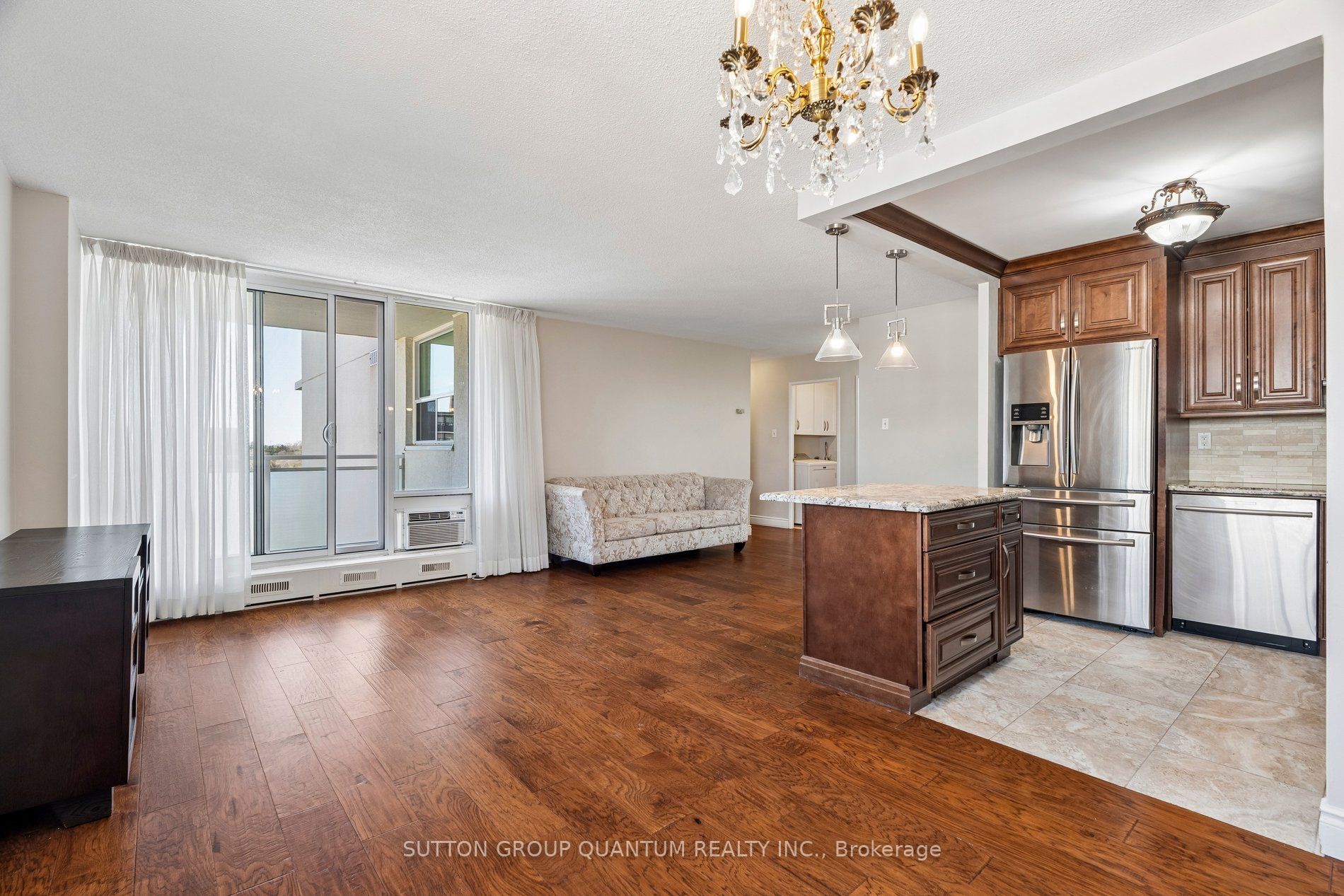 2345 Confederation Parkway 802, Mississauga, ON L5B 2H3 photo 4