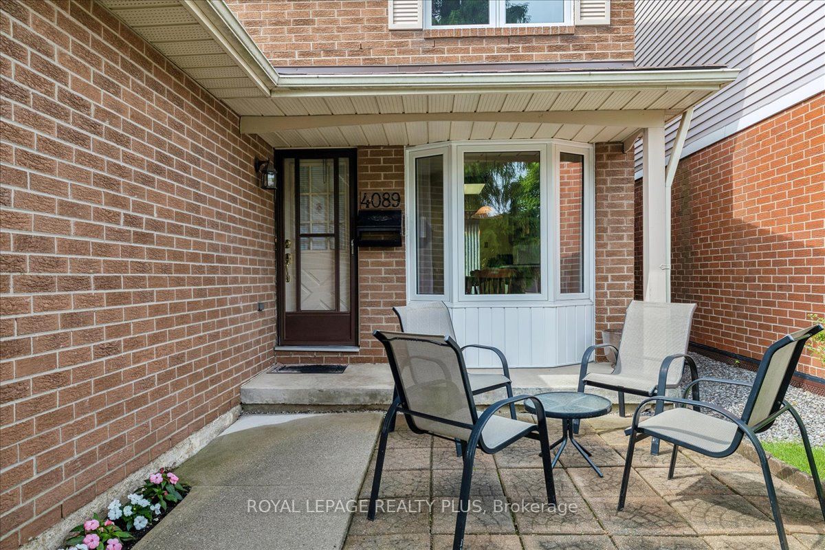 4089 Stonemason Crescent, Mississauga, ON L5L 2Z6 photo 5
