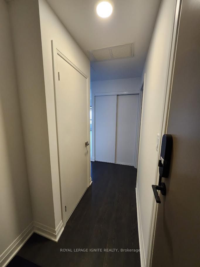 4015 The Exchange N/A 5901, Mississauga, ON L5B 0N9 photo 3