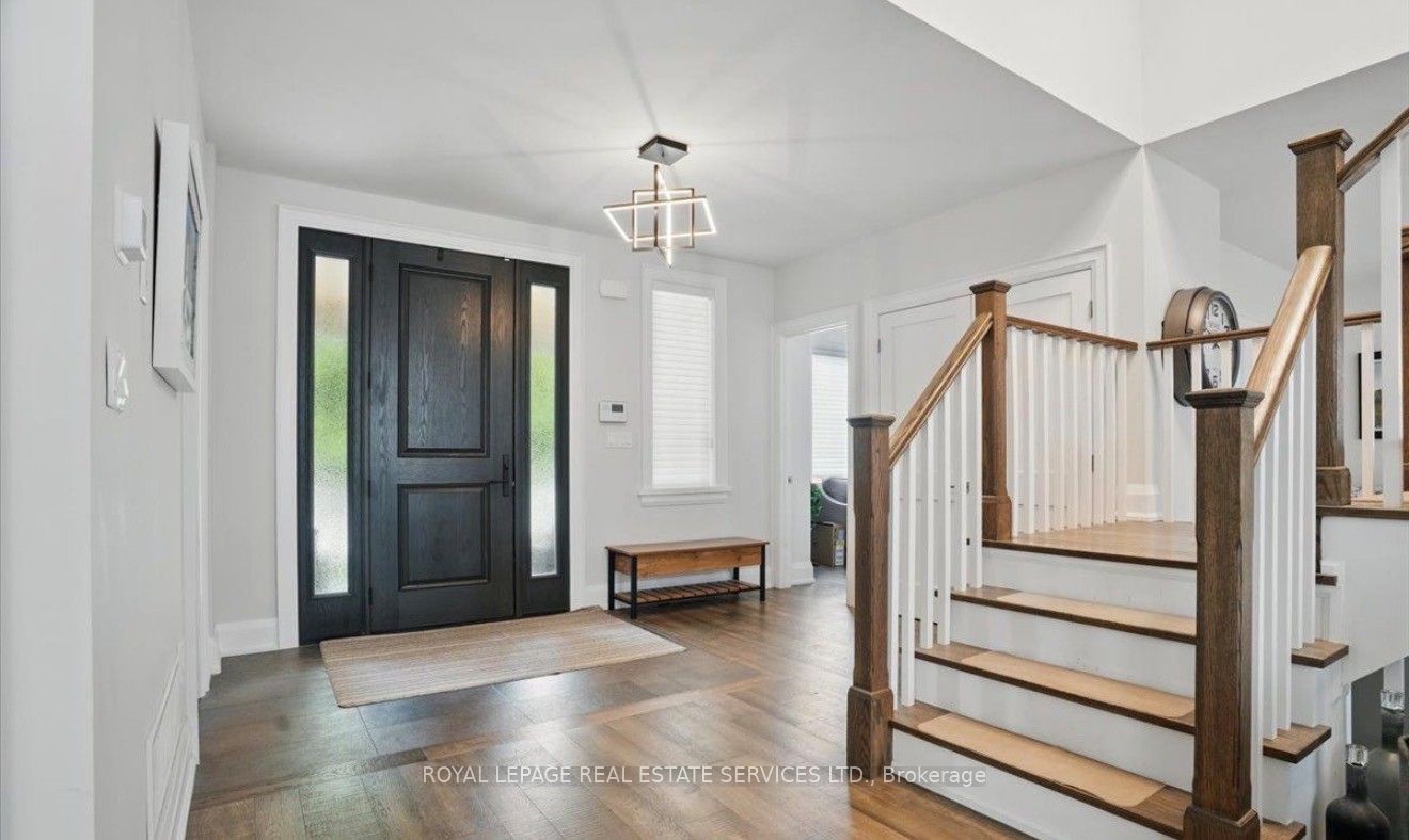 2163 Deyncourt Drive, Burlington, ON L7R 1W2 photo 4