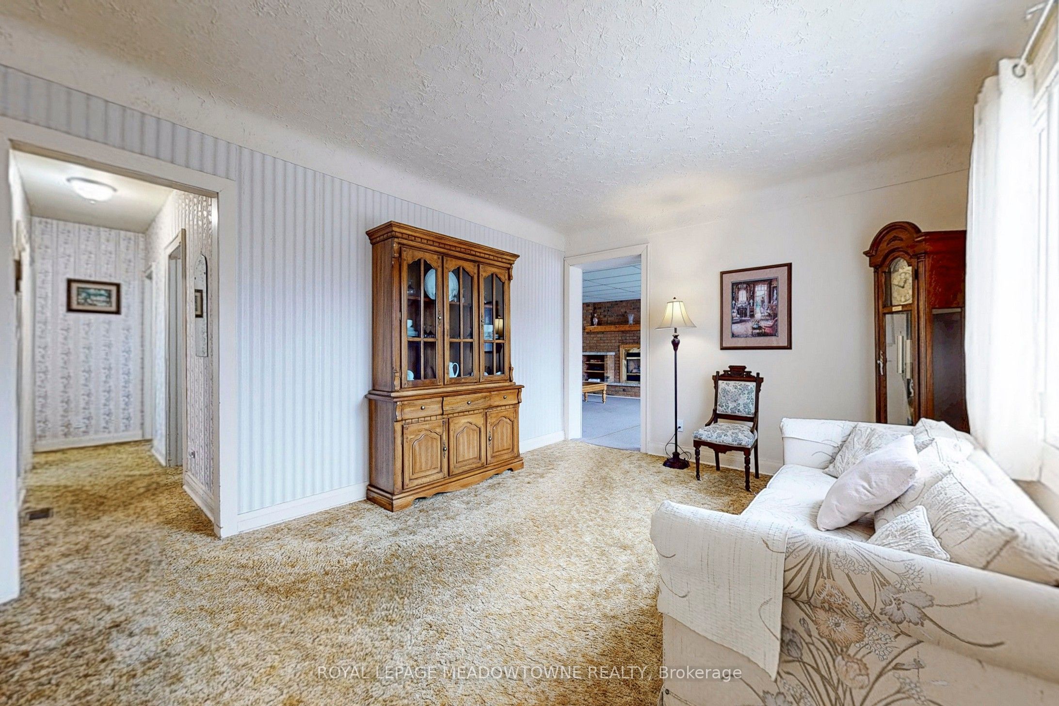 43 Cobblehill Road, Halton Hills, ON L7J 1P1 photo 5