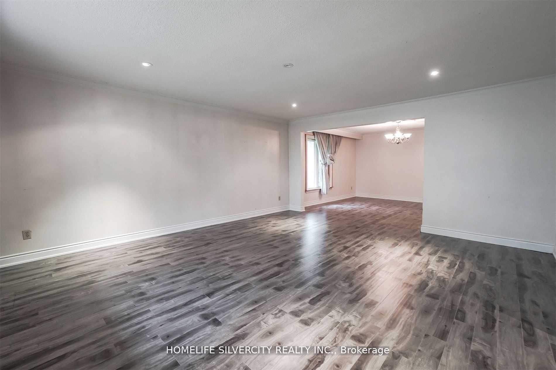 4395 Castlemore Road, Brampton, ON L6P 0W9 photo 3