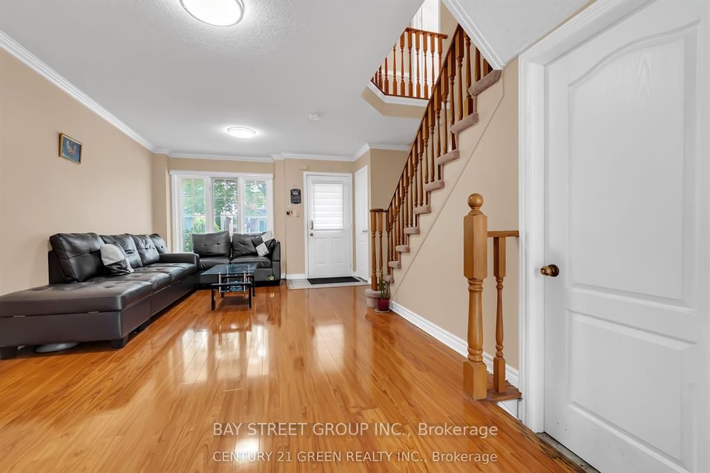 9 Flatlands Way, Brampton, ON L6R 2B5 photo 5