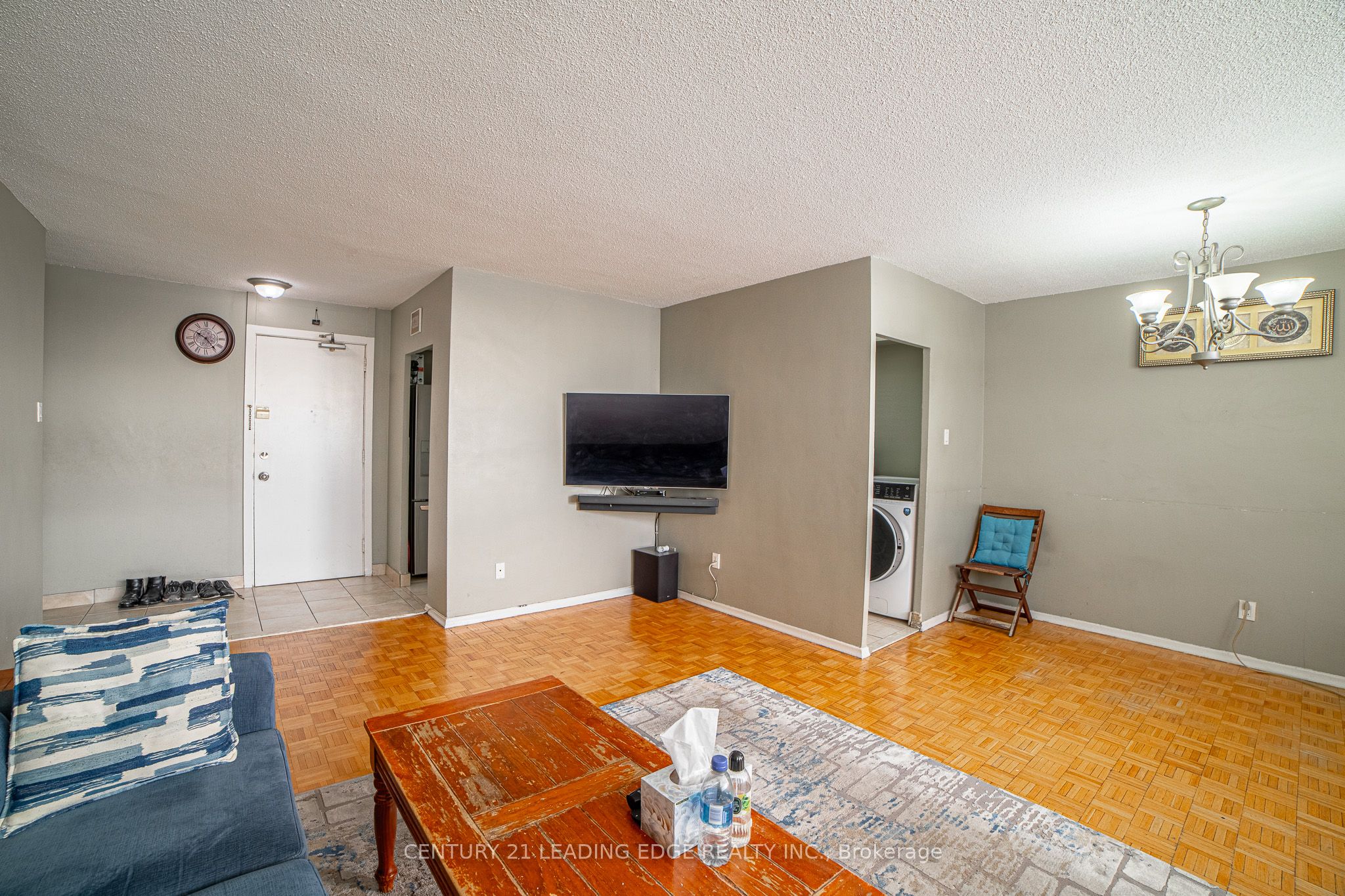 80 Grandravine Drive 402, Toronto, ON M3J 1B2 photo 5