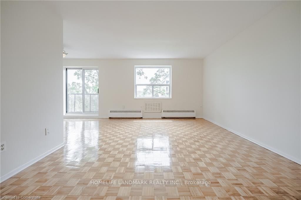 2385 Ontario Street 307, Oakville, ON L6L 1A6 photo 5