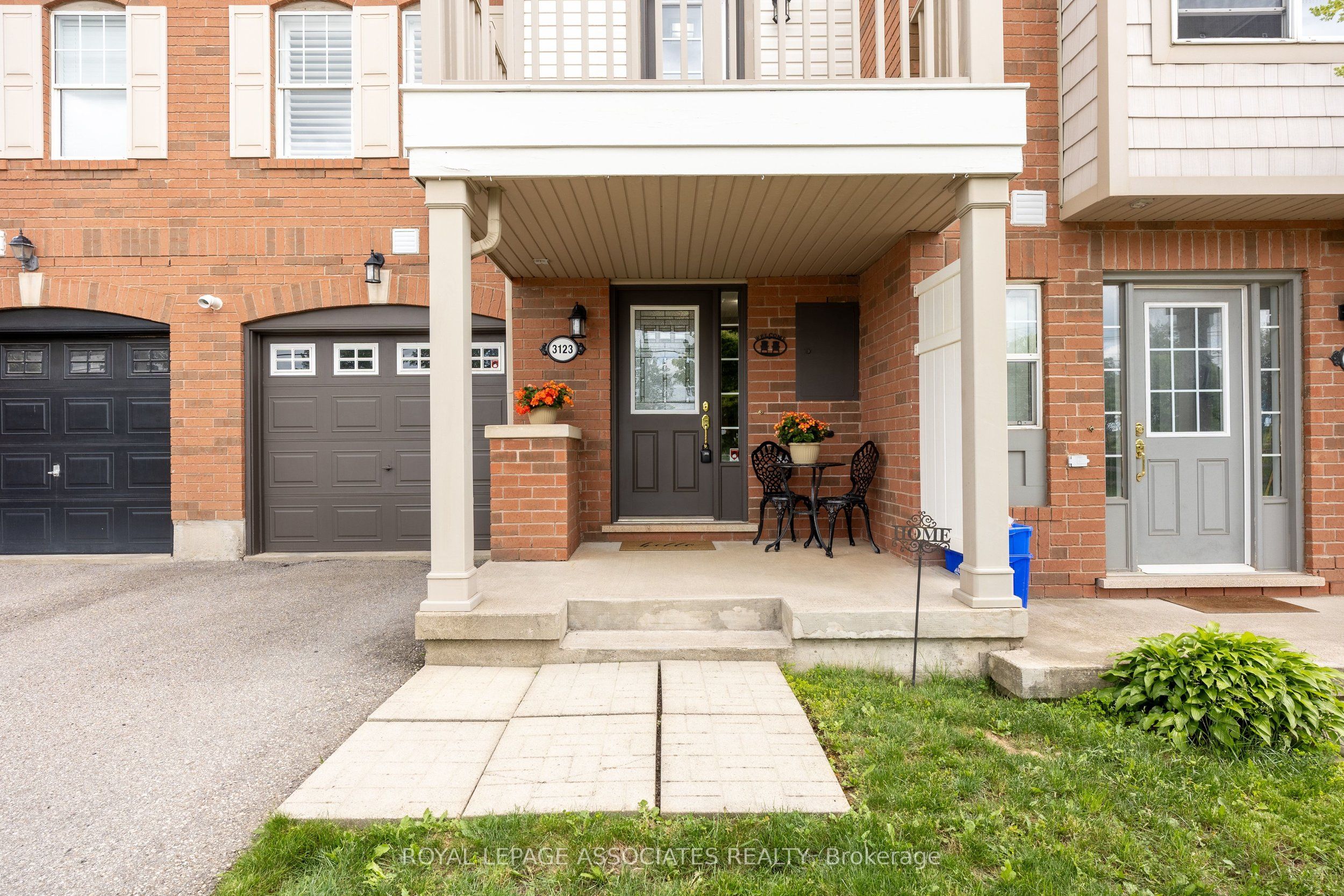 3123 Stornoway Circle, Oakville, ON L6M 5H9 photo 5