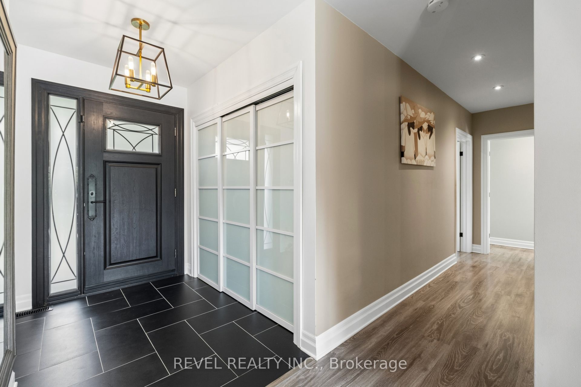 1648 Crediton Parkway, Mississauga, ON L5G 3X3 photo 4