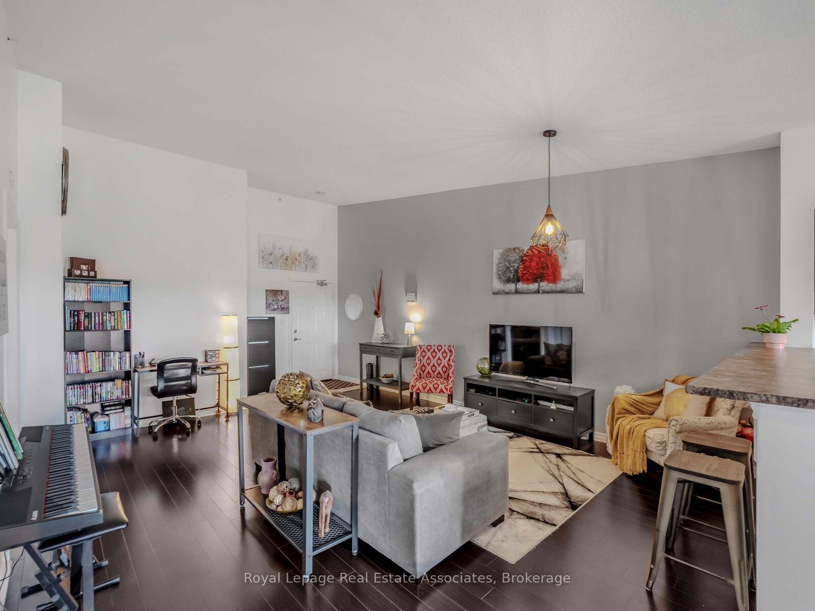 1390 Main Street E 405, Milton, ON L9T 7S9 photo 5