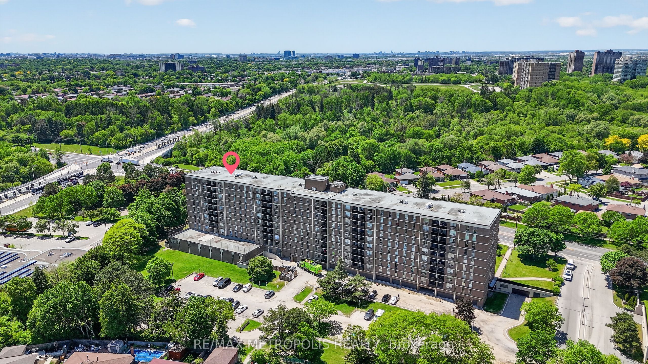2825 Islington Avenue 104, Toronto, ON M9L 2K1 photo 4