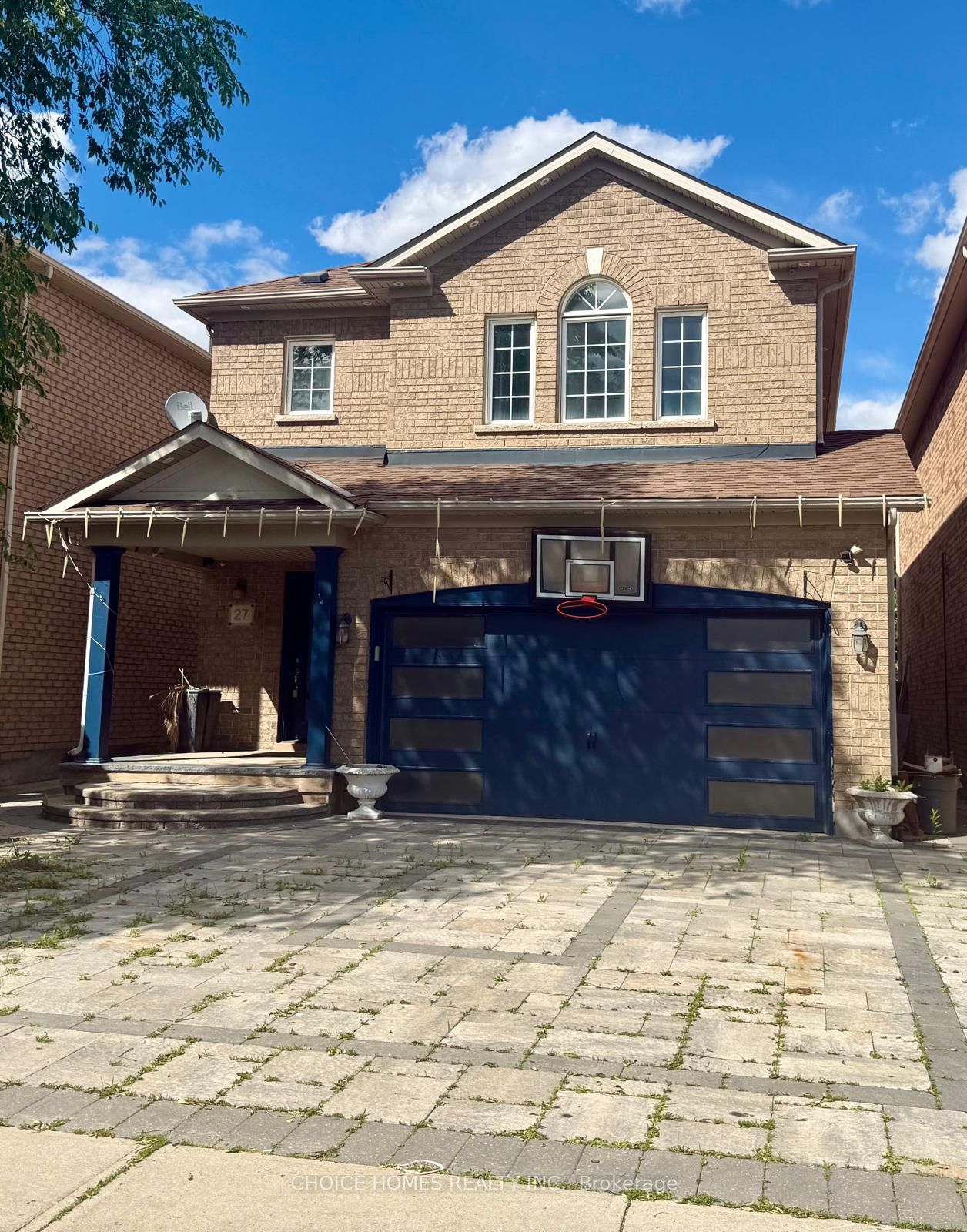 27 Savita Road, Brampton, ON L7A 3V1 photo 2