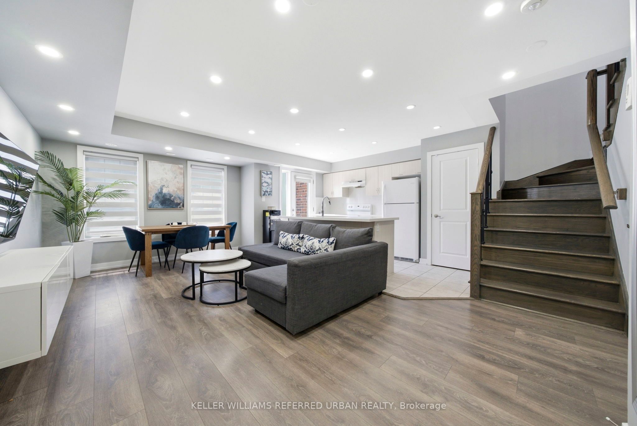 2355 Sheppard Avenue W 235, Toronto, ON M9M 1M3 photo 5