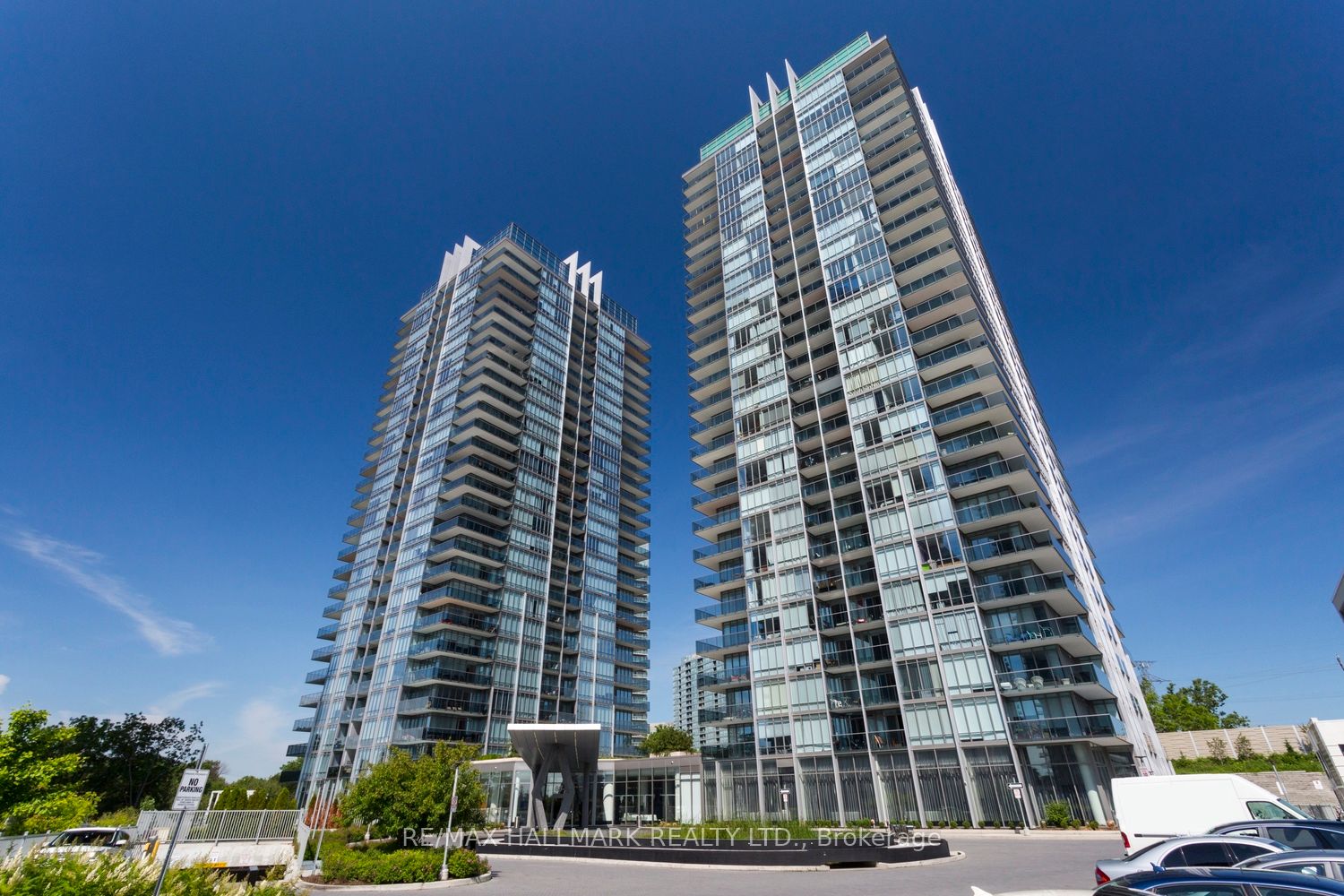 90 Park Lawn Road 2302, Toronto, ON M8Y 0B6