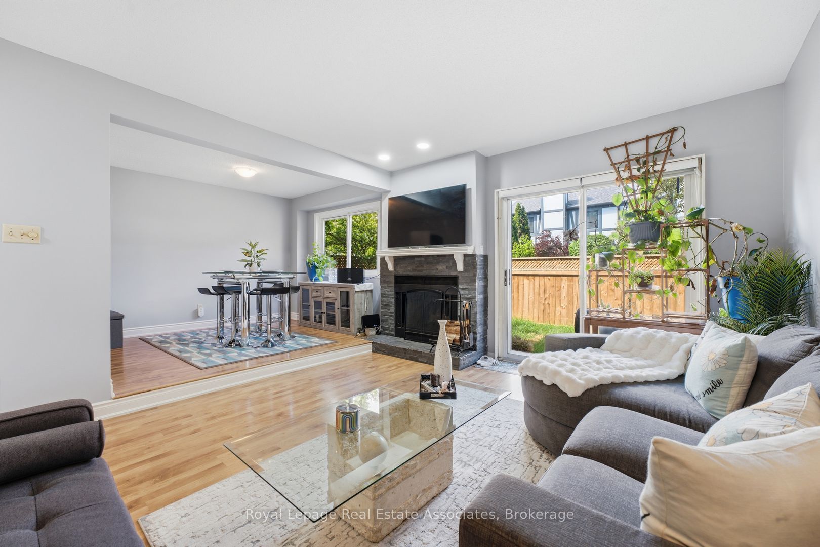 3050 Orleans Road 111, Mississauga, ON L5L 5P7 photo 4
