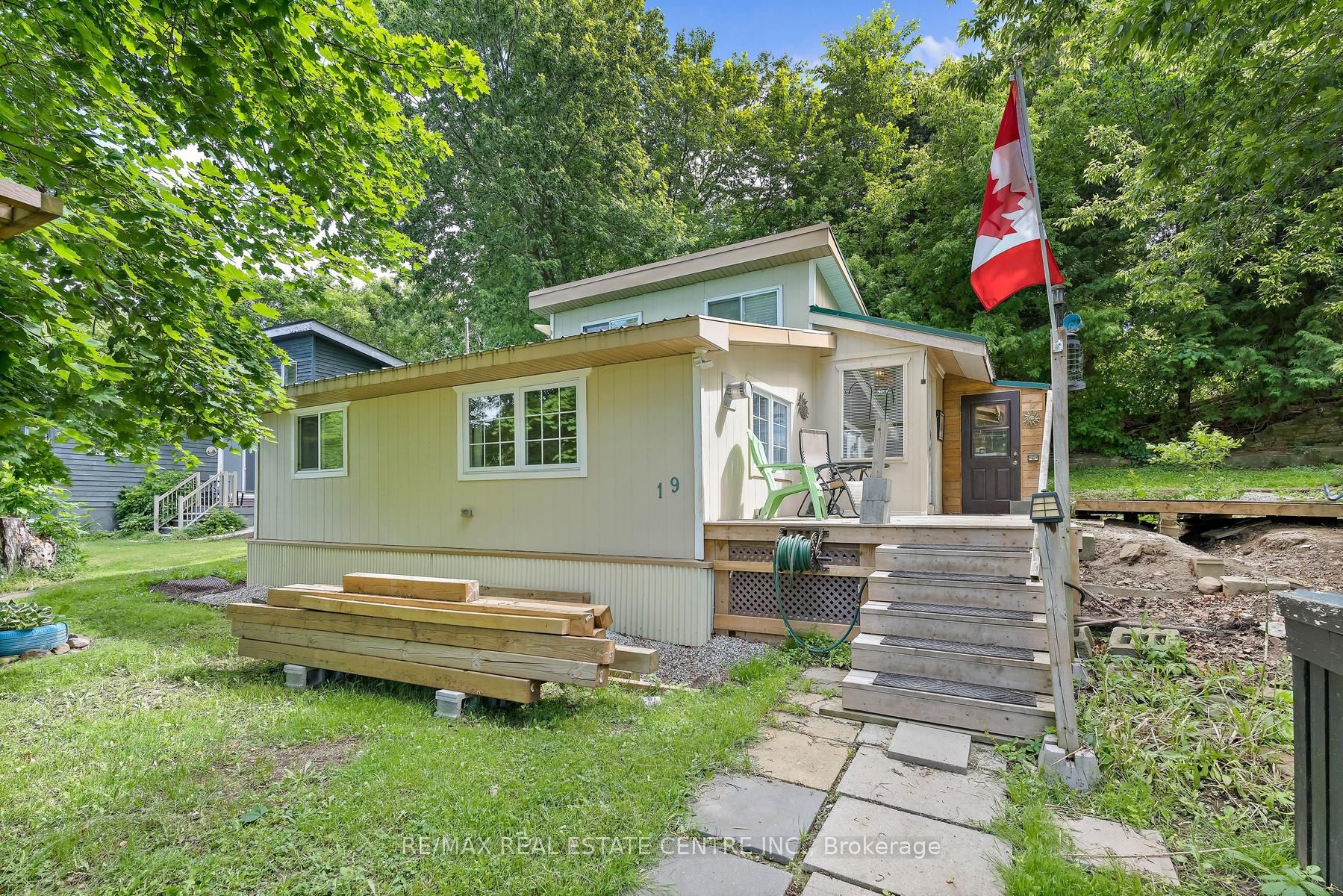 19 Old Pavillion Road, Caledon, ON L7C 3J8 photo 5