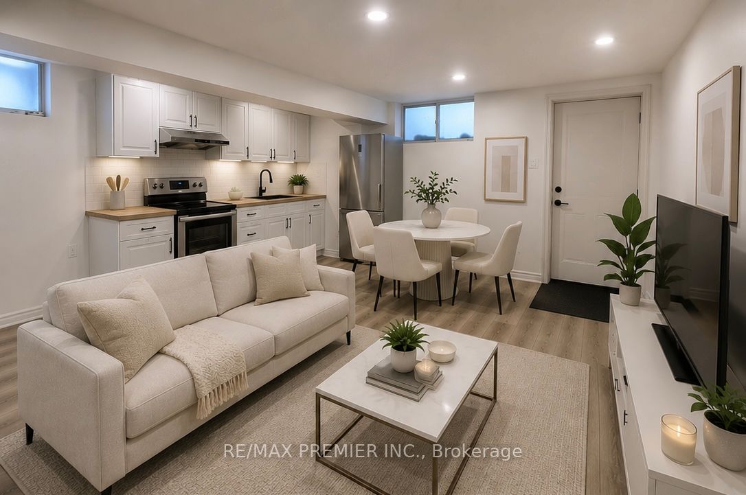 11 Seneca Avenue Lower, Toronto, ON M6N 2G7 photo 2