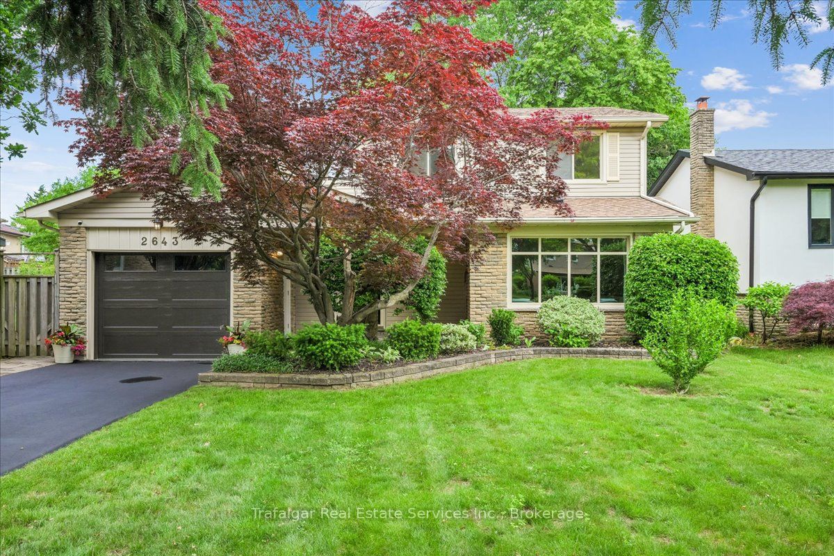 2643 Spruce Needle Drive, Mississauga, ON L5L 1M8 photo 2
