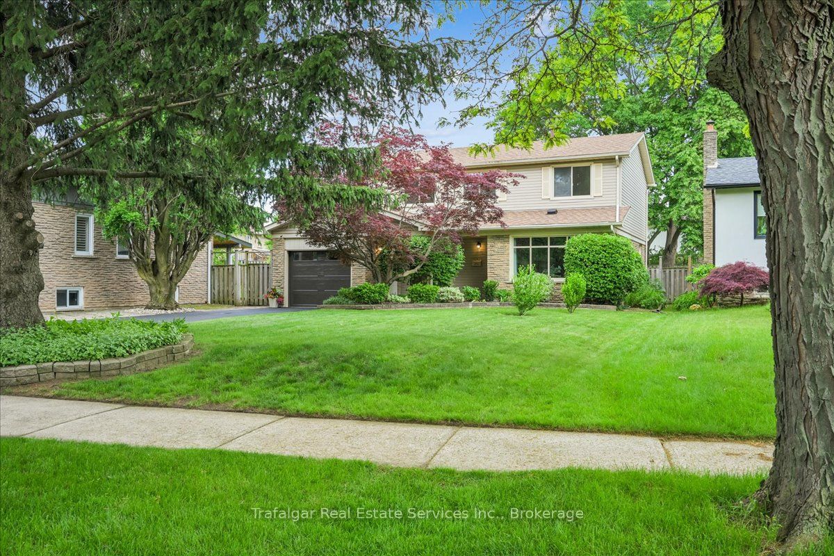 2643 Spruce Needle Drive, Mississauga, ON L5L 1M8 photo 3