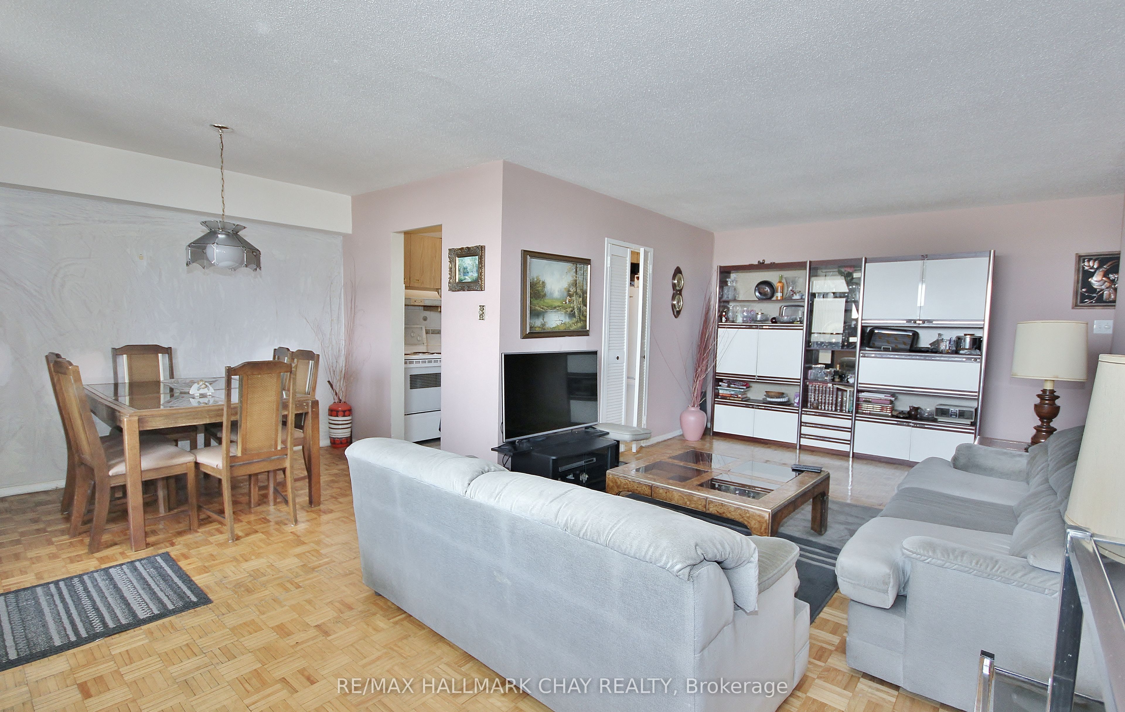 1455 LAWRENCE Avenue W 1707, Toronto, ON M6L 1B1 photo 4