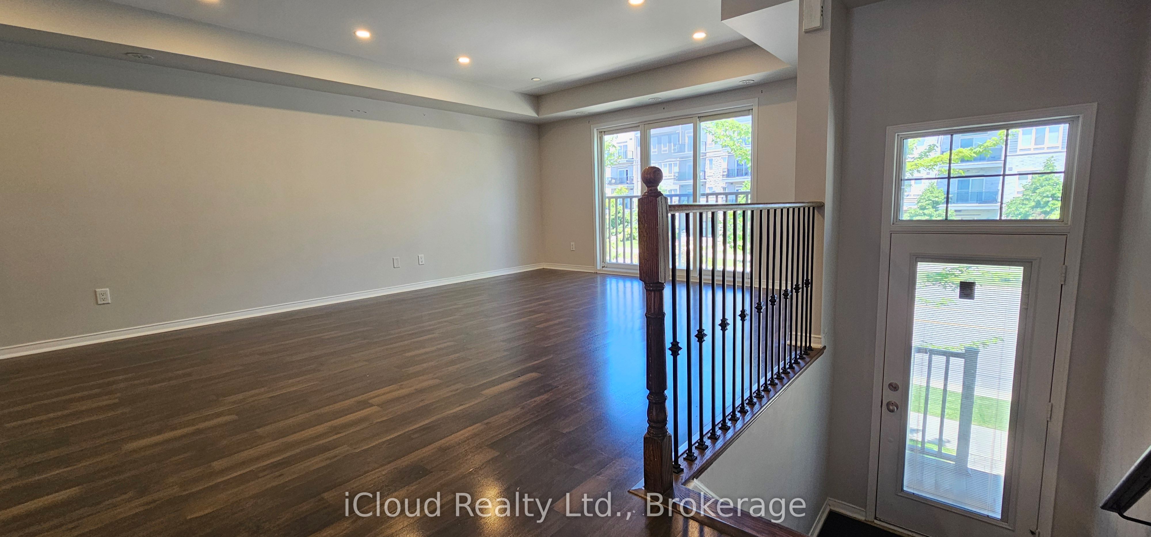 3070 Thomas Street 8, Mississauga, ON L5M 0T2 photo 3