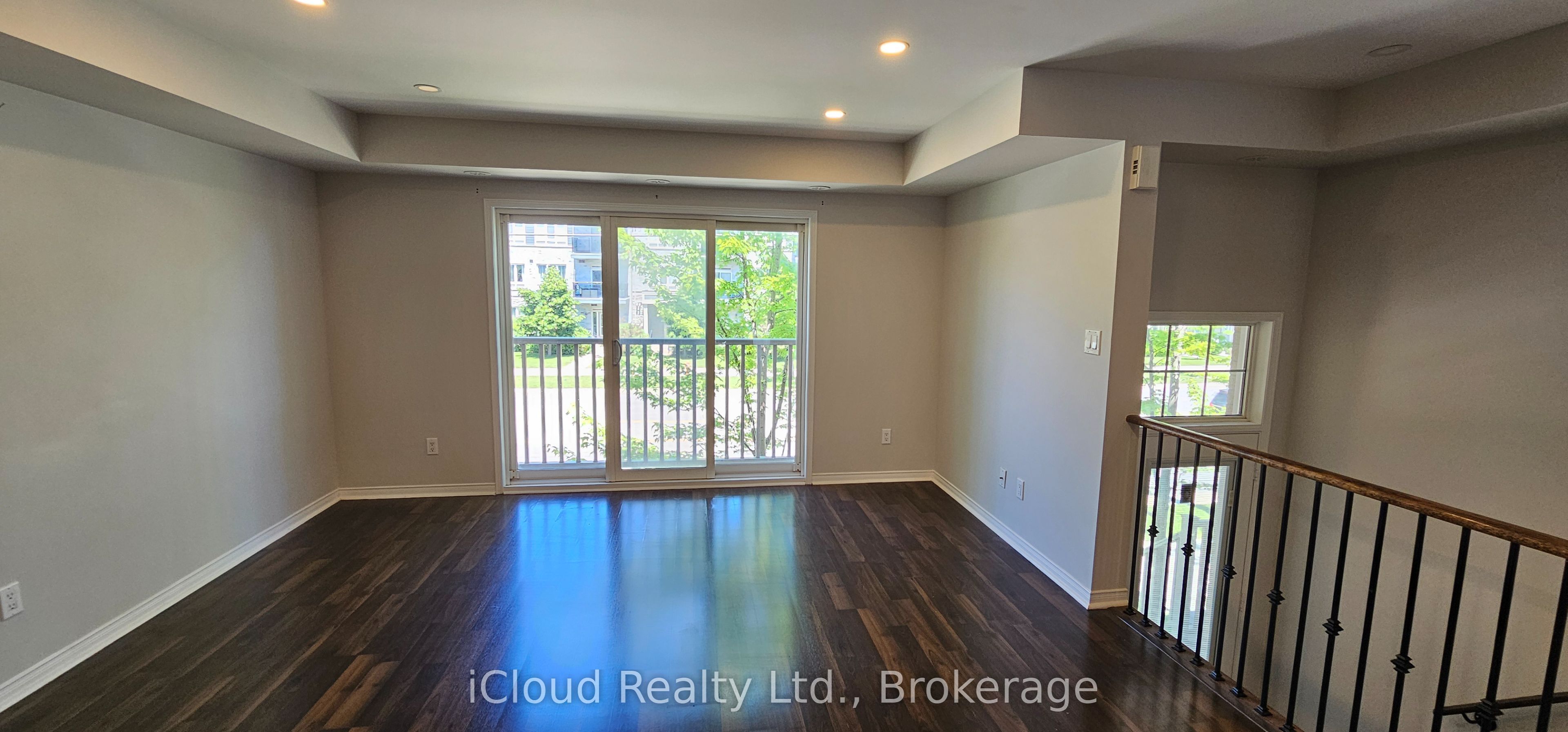 3070 Thomas Street 8, Mississauga, ON L5M 0T2 photo 4
