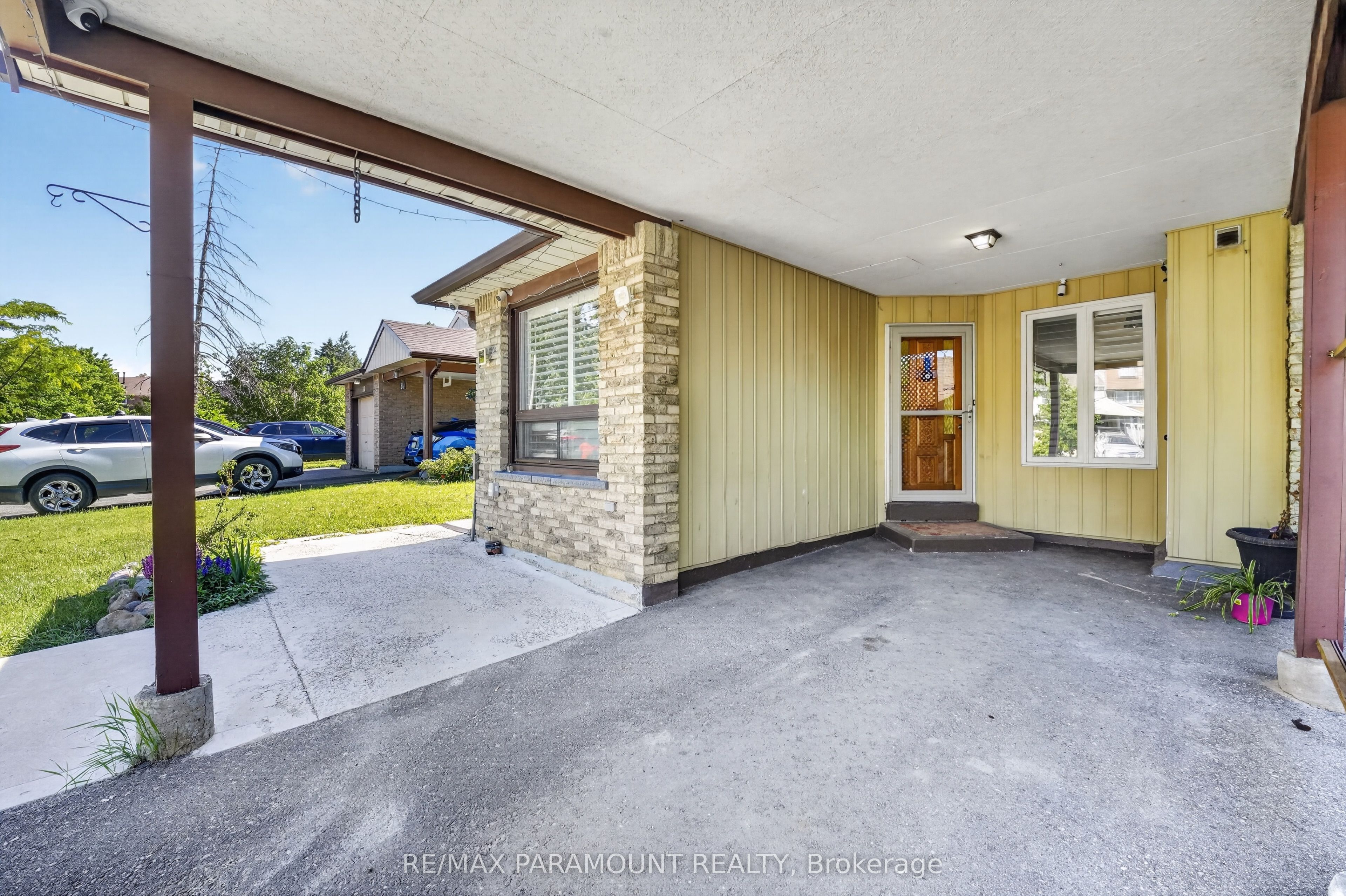 32 Fanshawe Drive, Brampton, ON L6Z 1A9 photo 5