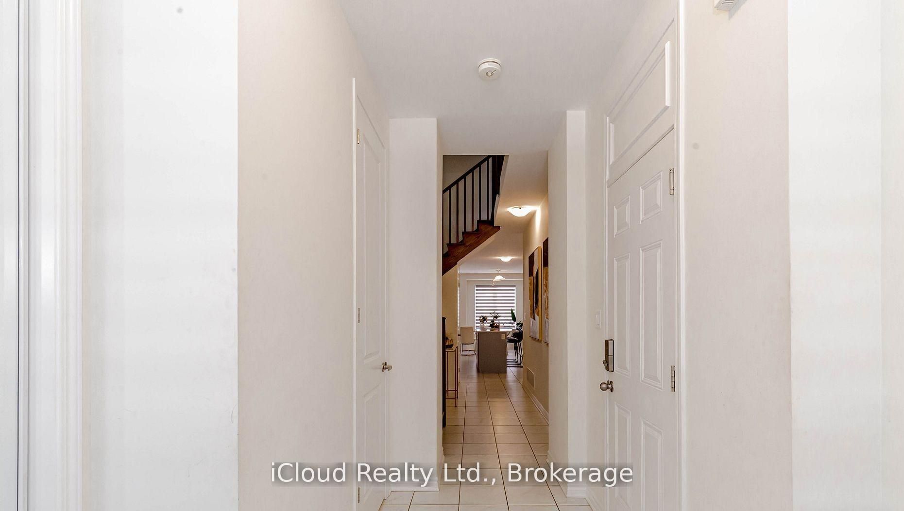 98 Eberly Woods Drive, Caledon, ON L7C 0Y9 photo 4