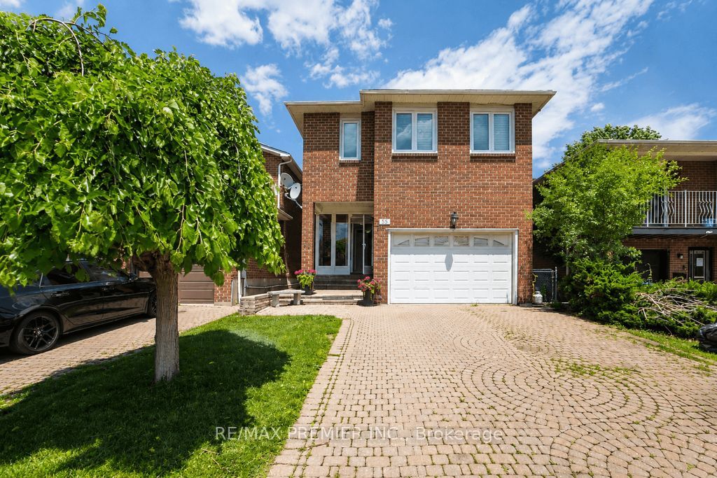 55 Deerpark Crescent, Brampton, ON L6X 2T6 photo 2