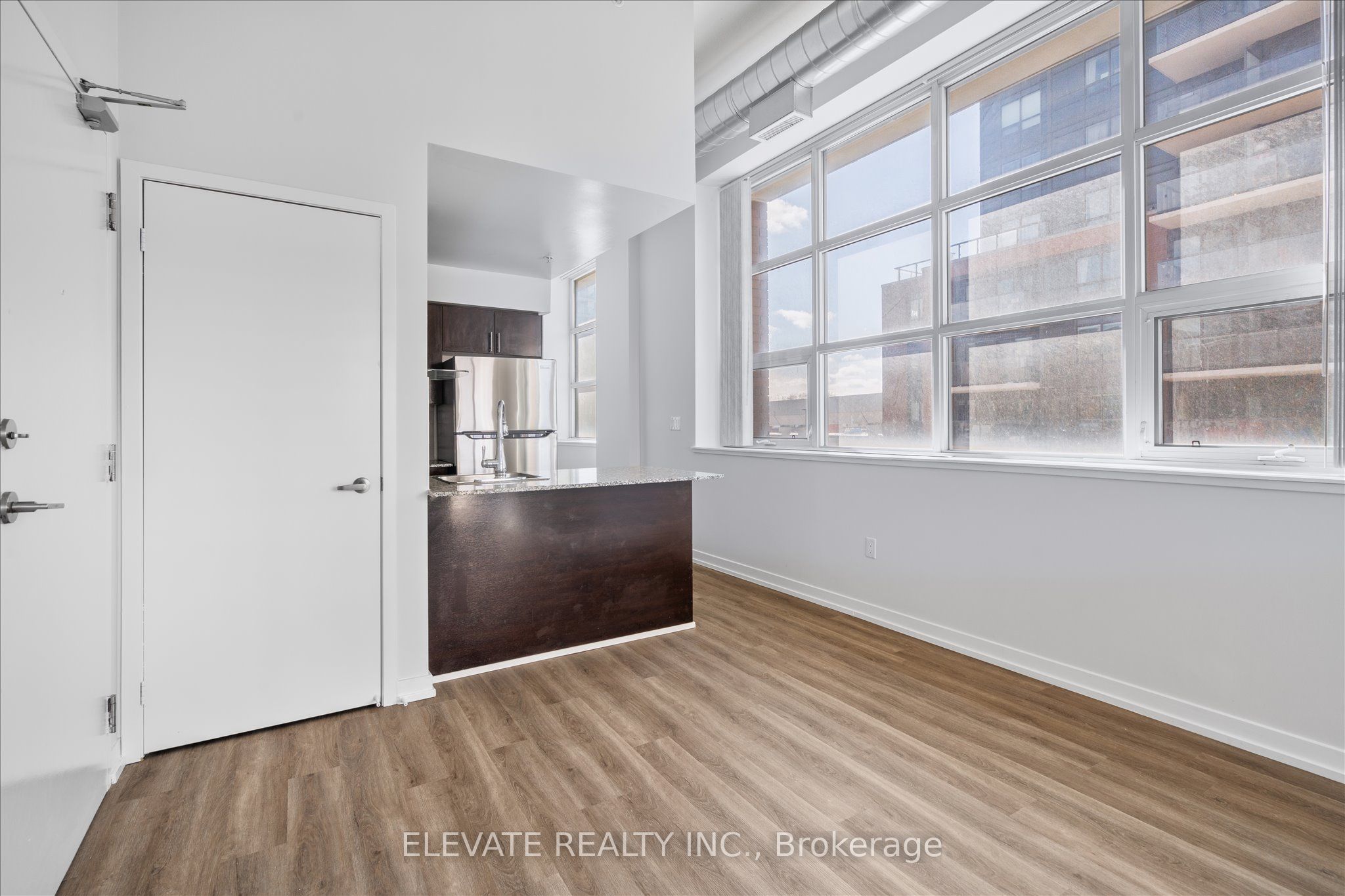1410 Dupont Street 328, Toronto, ON M6H 0B6 photo 5