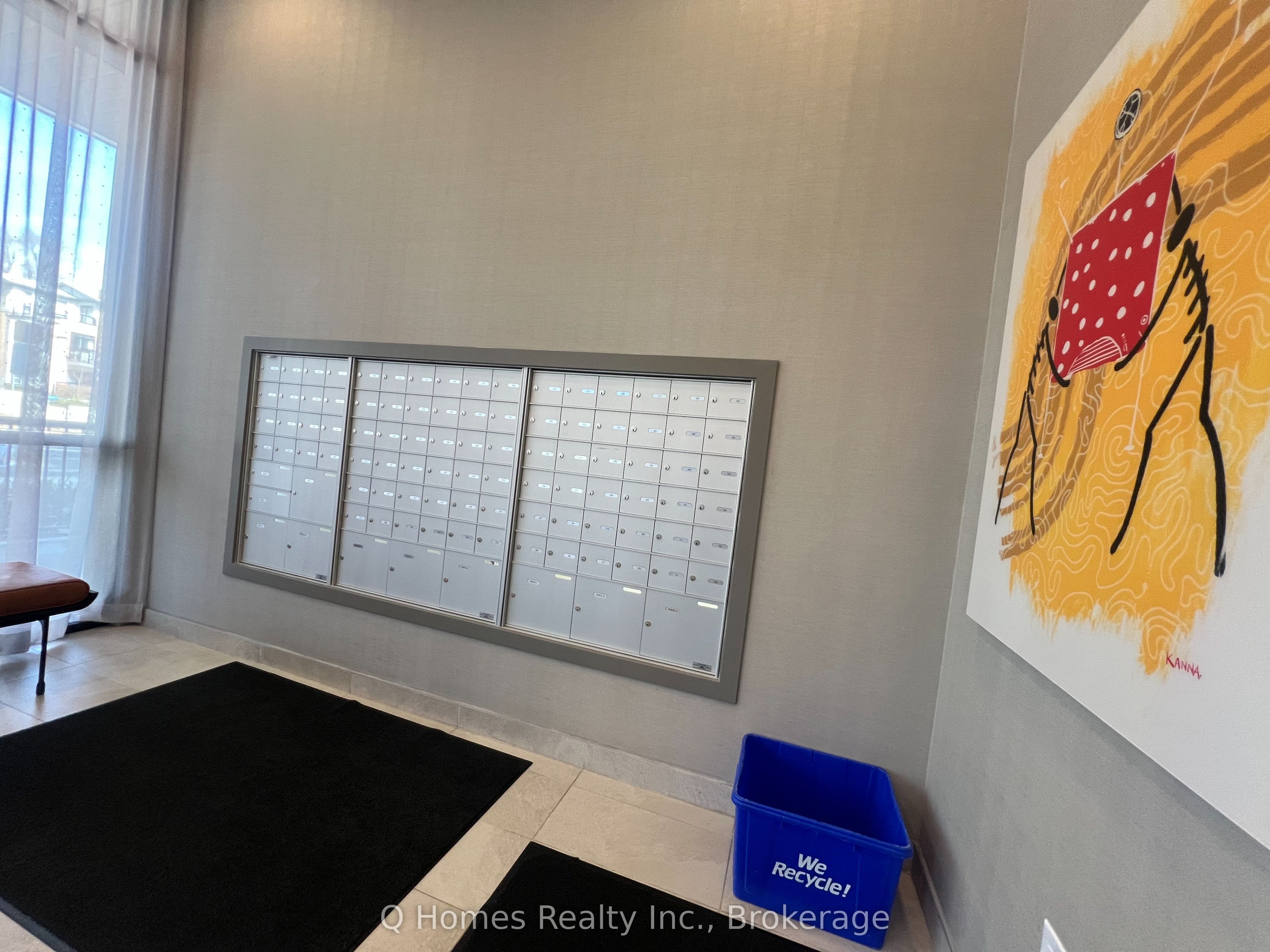 165 Canon Jackson Drive 203, Toronto, ON M6M 0C4 photo 5