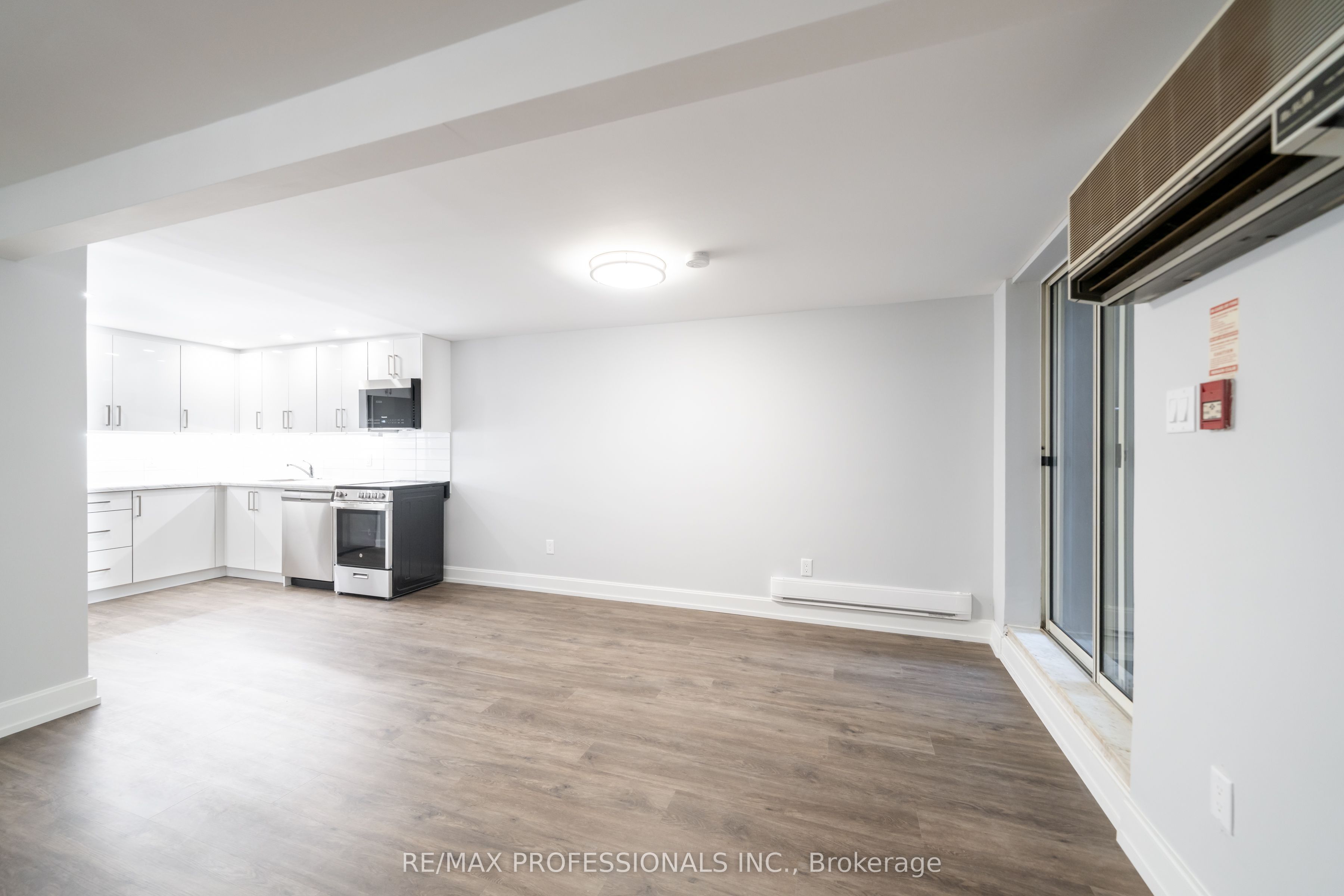1485 King Street W 4, Toronto, ON M6K 1J4 photo 3