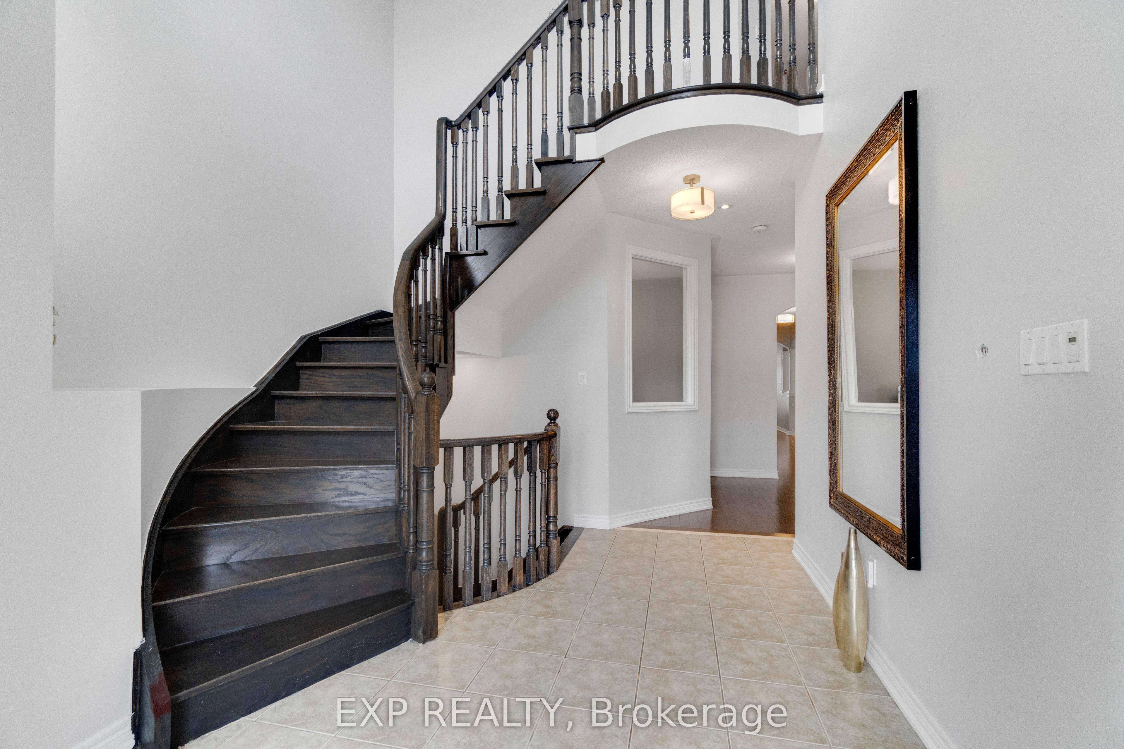 3095 Tacc Drive, Mississauga, ON L5M 0A9 photo 3