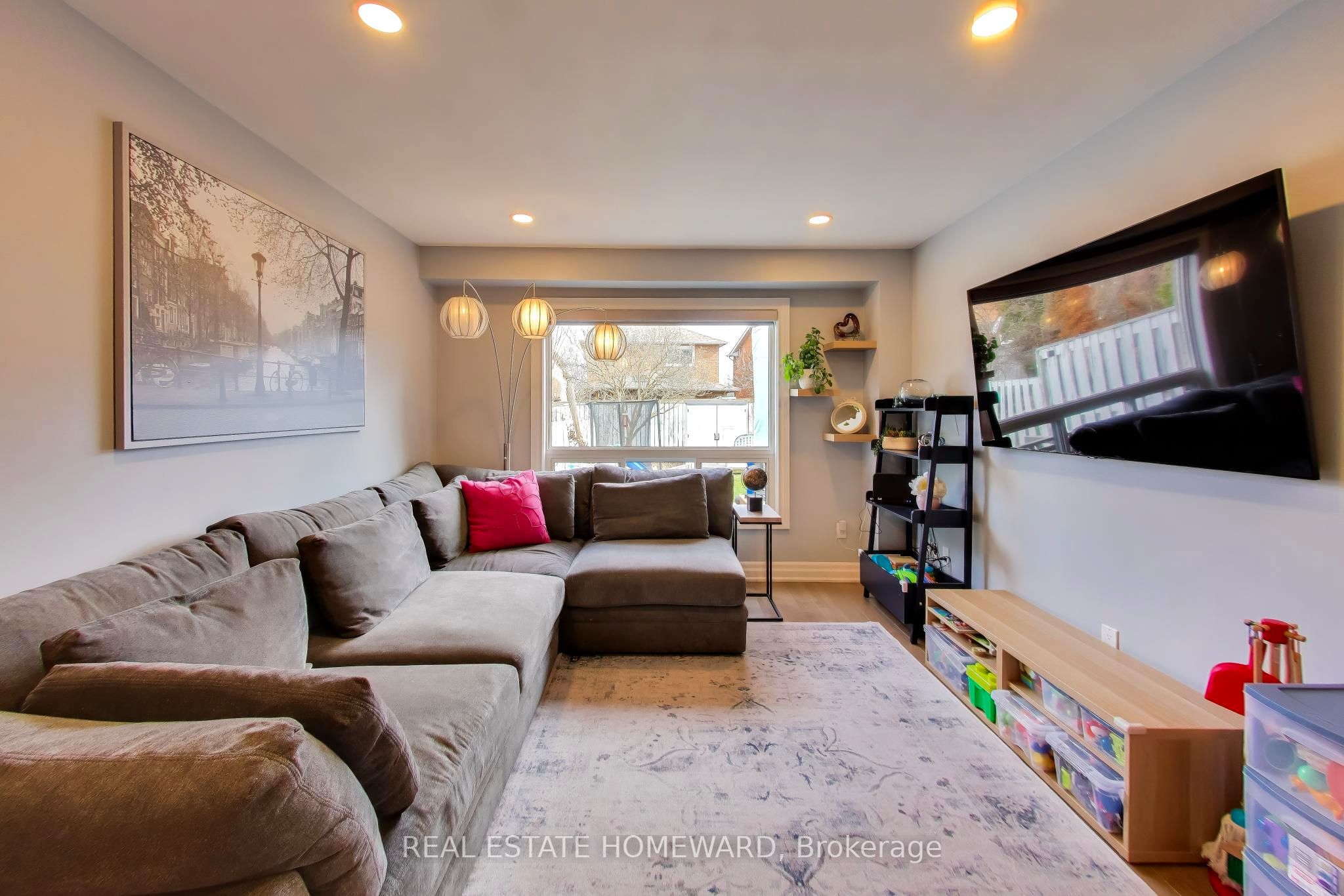3375 Fenwick Crescent, Mississauga, ON L5L 5N5 photo 5