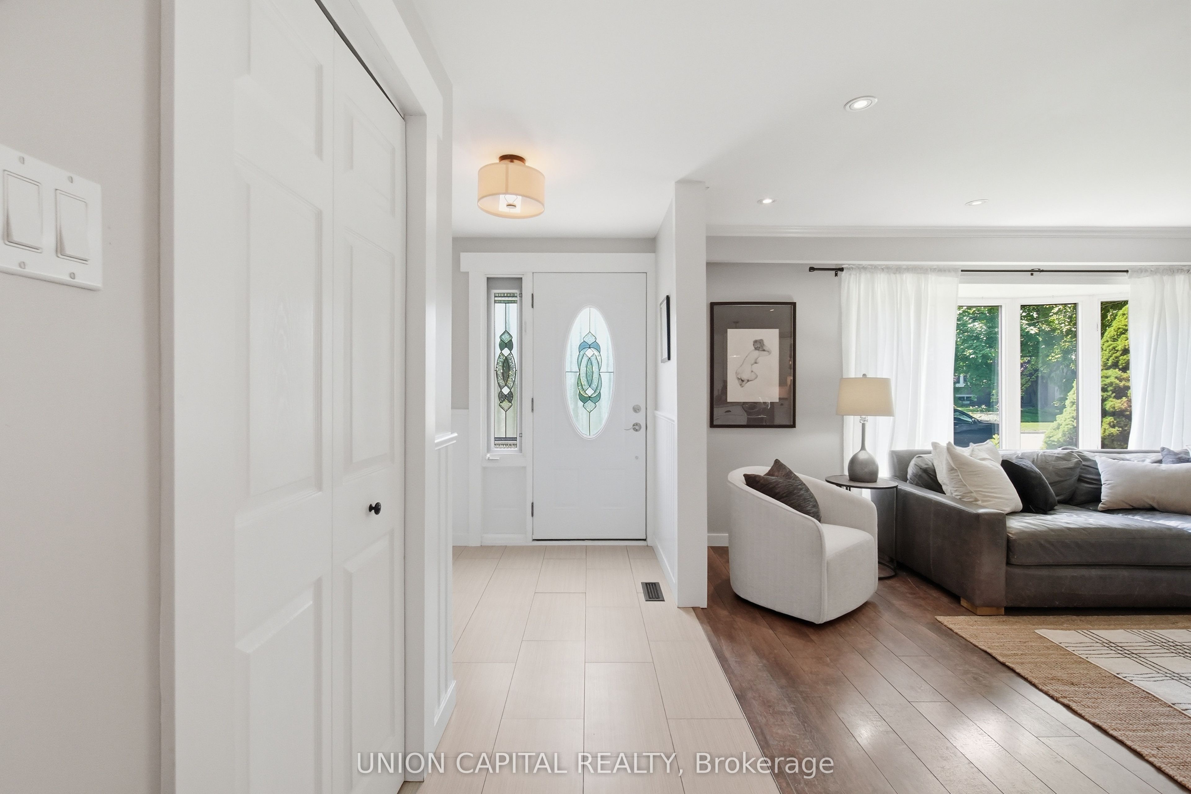 30 Irwin Crescent, Halton Hills, ON L7G 1G1 photo 5