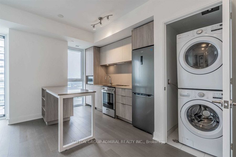 70 Annie Craig Drive 2103, Toronto, ON M8V 0C4 photo 3