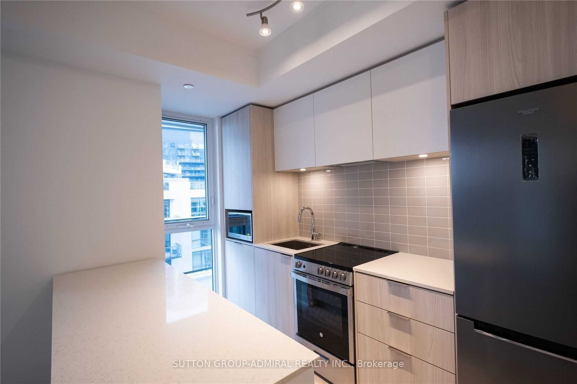 70 Annie Craig Drive 2103, Toronto, ON M8V 0C4 photo 4