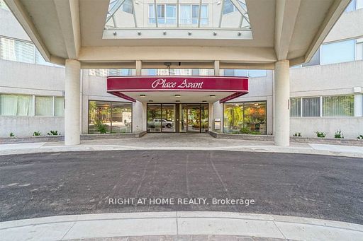 3700 Kaneff Crescent SPH8, Mississauga, ON L5A 4B8 photo 3