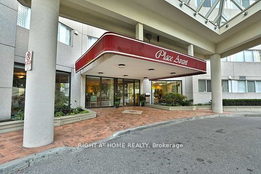 3700 Kaneff Crescent SPH8, Mississauga, ON L5A 4B8 photo 4