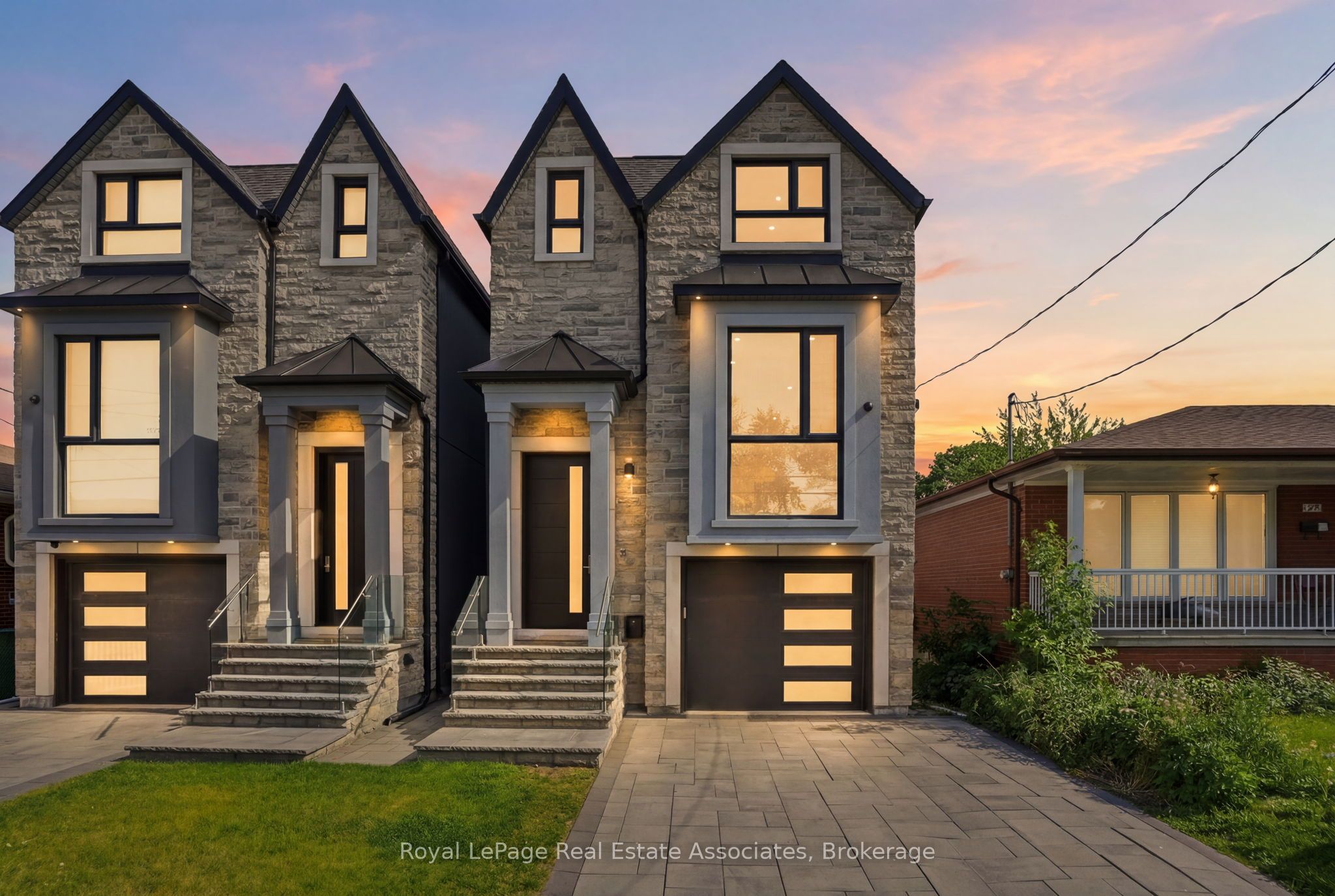 357B Melrose Street, Toronto, ON M8Z 1G9 photo 2