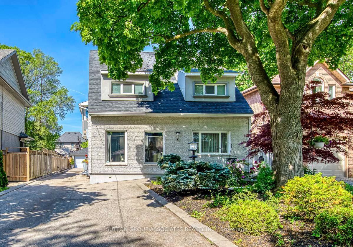 18 Martin Grove Road, Toronto, ON M9B 4J9 photo 2
