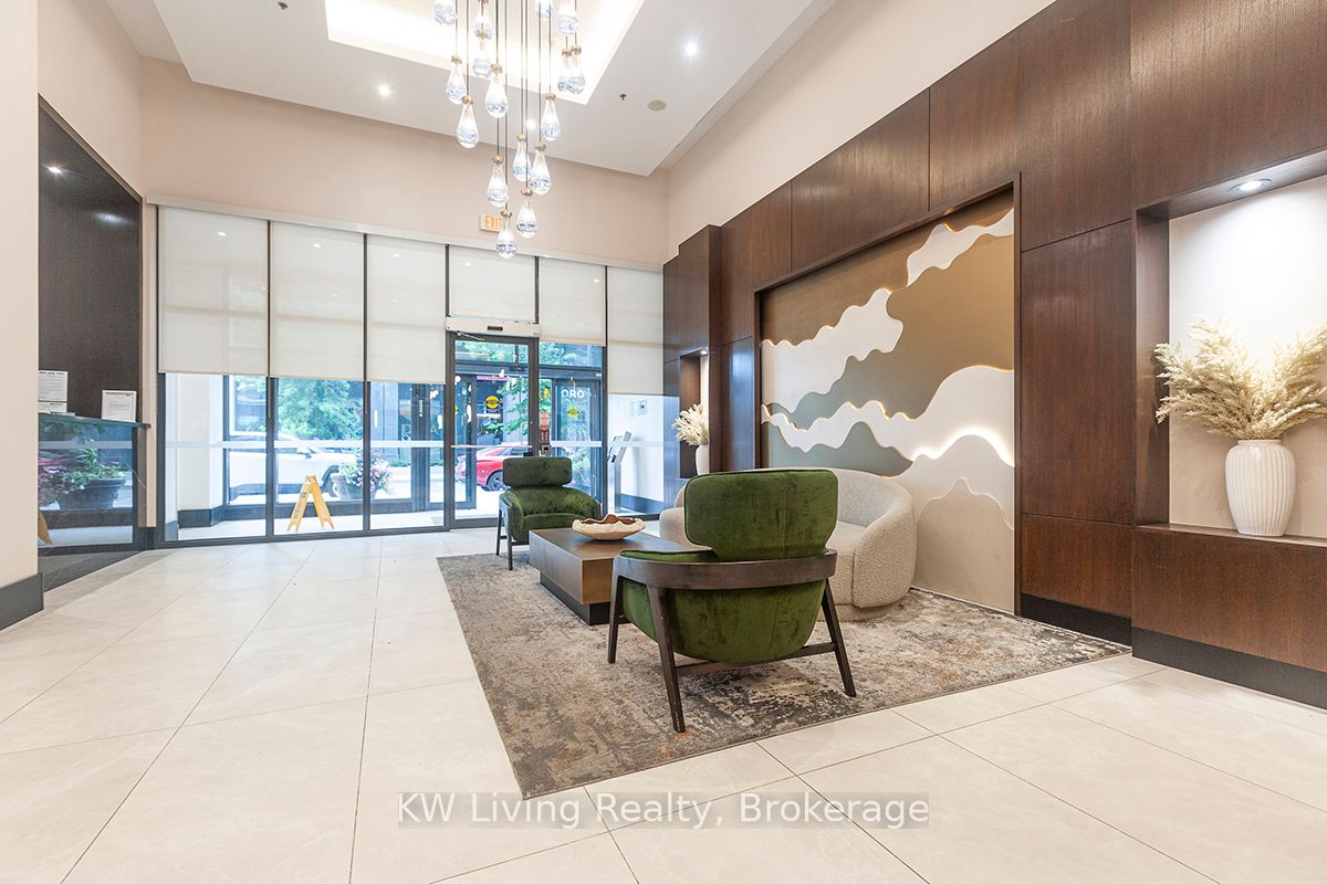 4065 Brickstone Mews 1502, Mississauga, ON L5B 0G3 photo 3