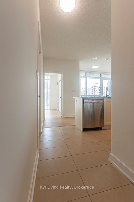 4065 Brickstone Mews 1502, Mississauga, ON L5B 0G3 photo 5