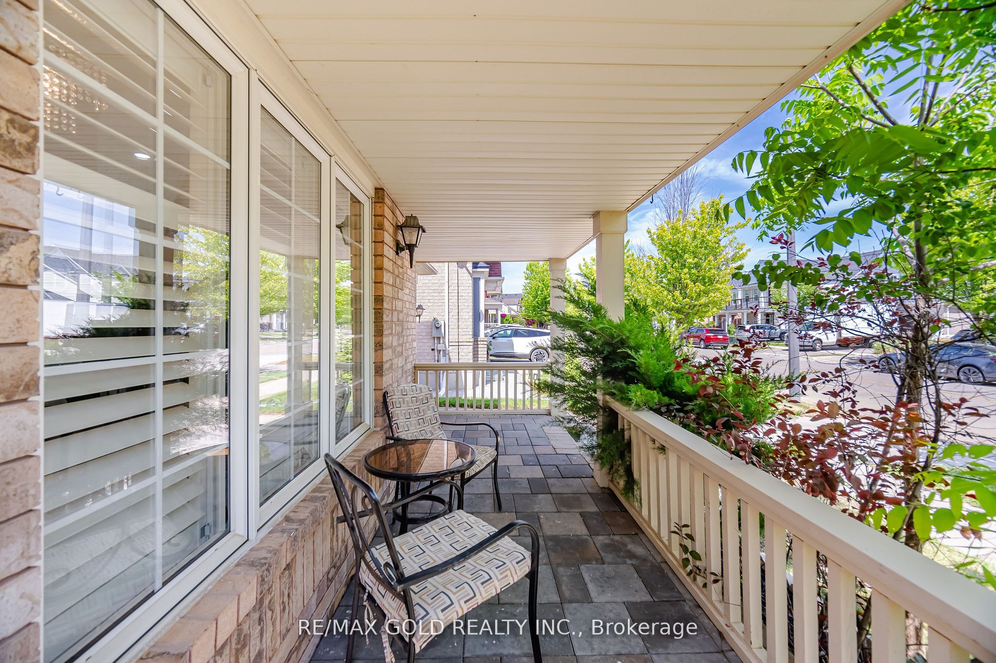1523 Beaty Trail, Milton, ON L9T 5V3 photo 2