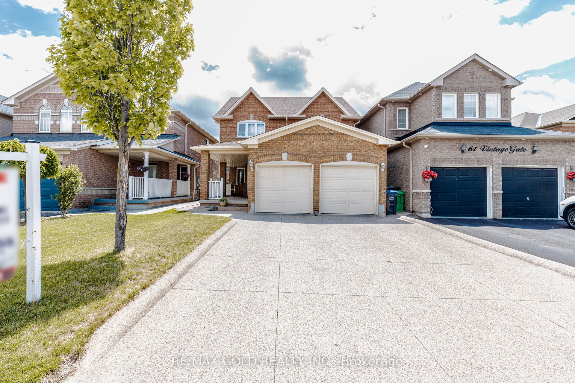 63 Vintage Gate, Brampton, ON L6X 5C3