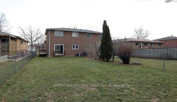 349 Enfield Road, Burlington, ON L7T 4E7 photo 3