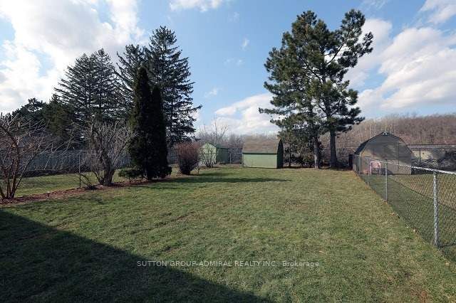 349 Enfield Road, Burlington, ON L7T 4E7 photo 4