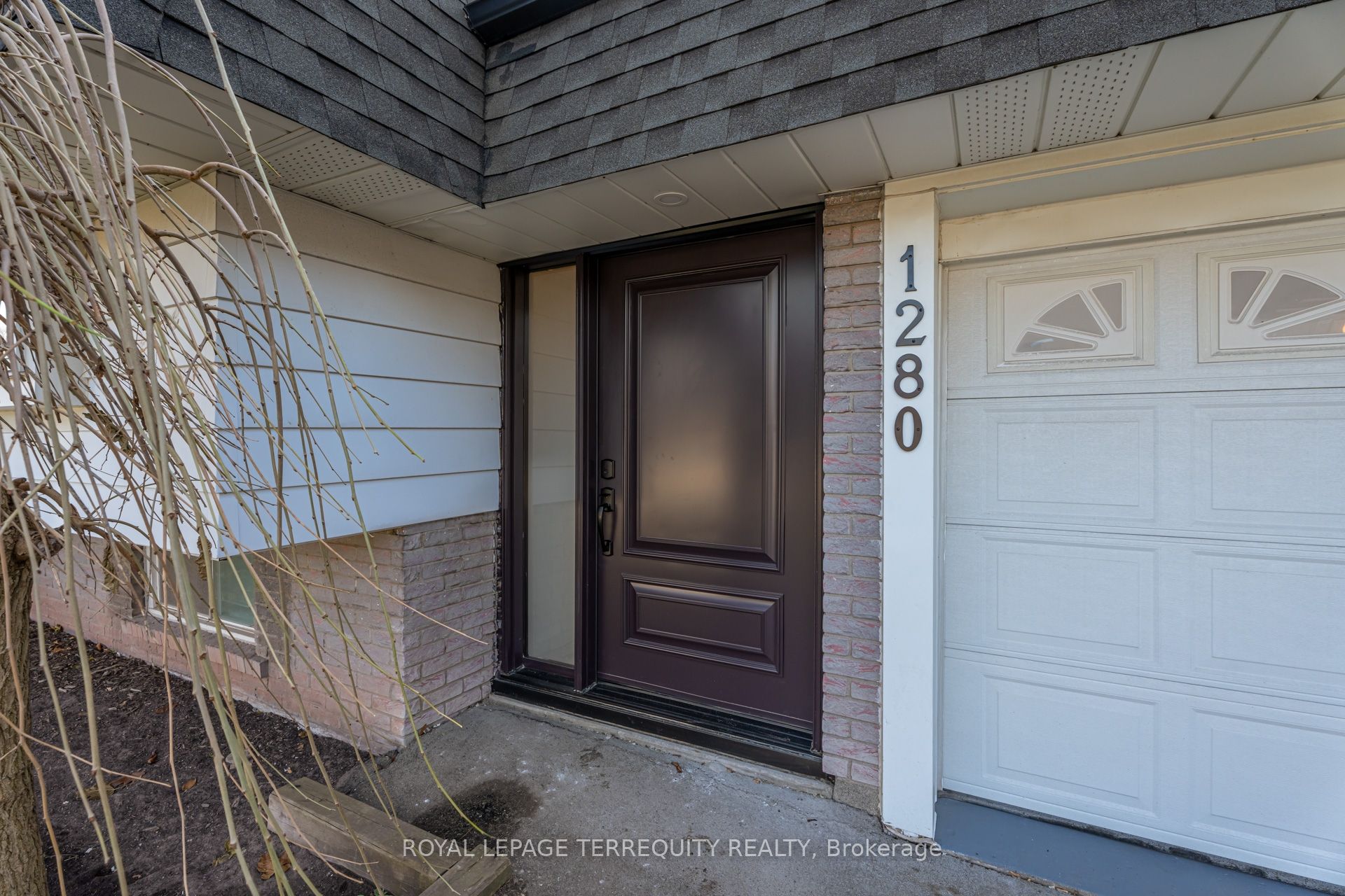 1280 Hart Crescent, Oakville, ON L6H 2M5 photo 5