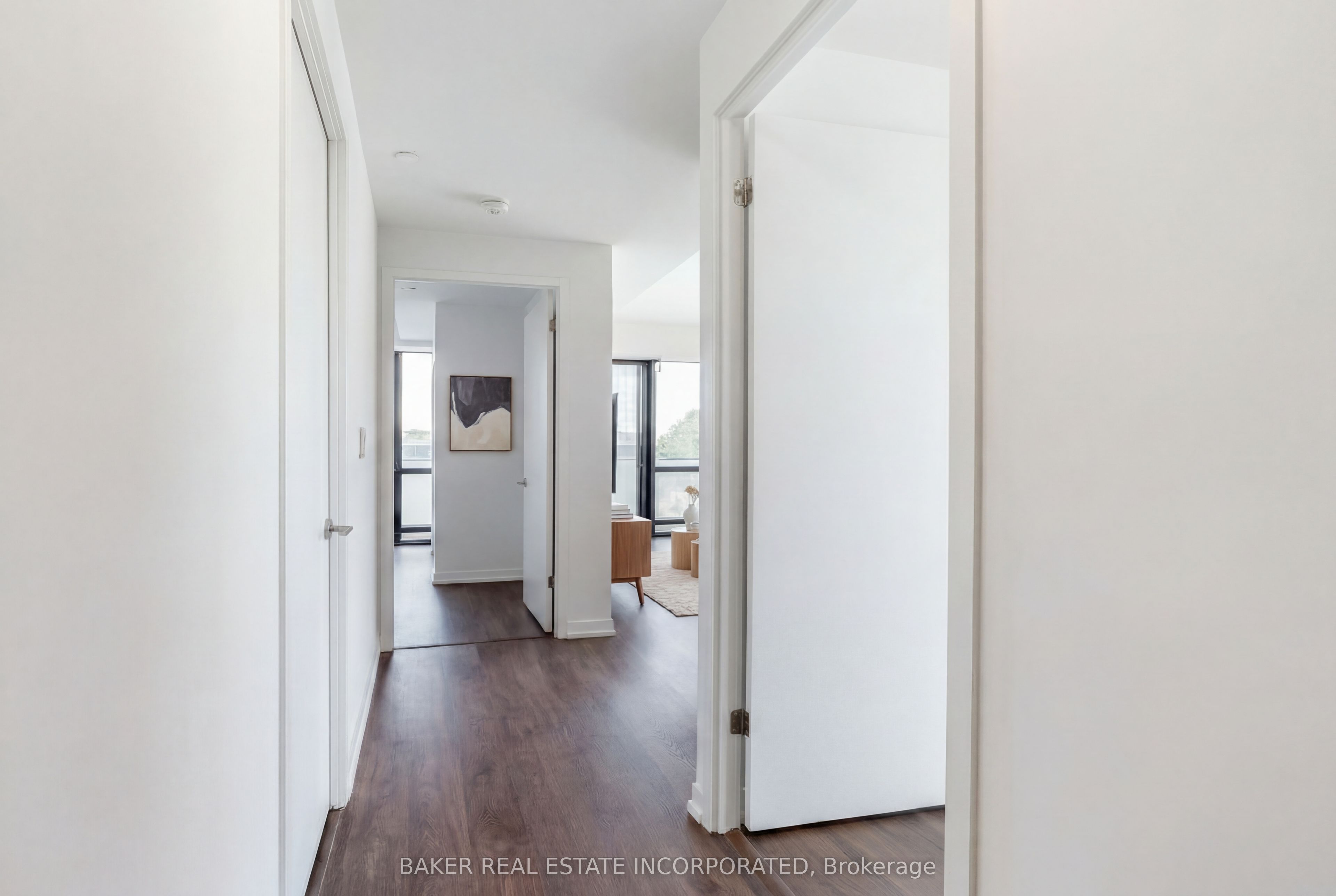 251 Masonry Way 306, Mississauga, ON L5H 0B3 photo 2