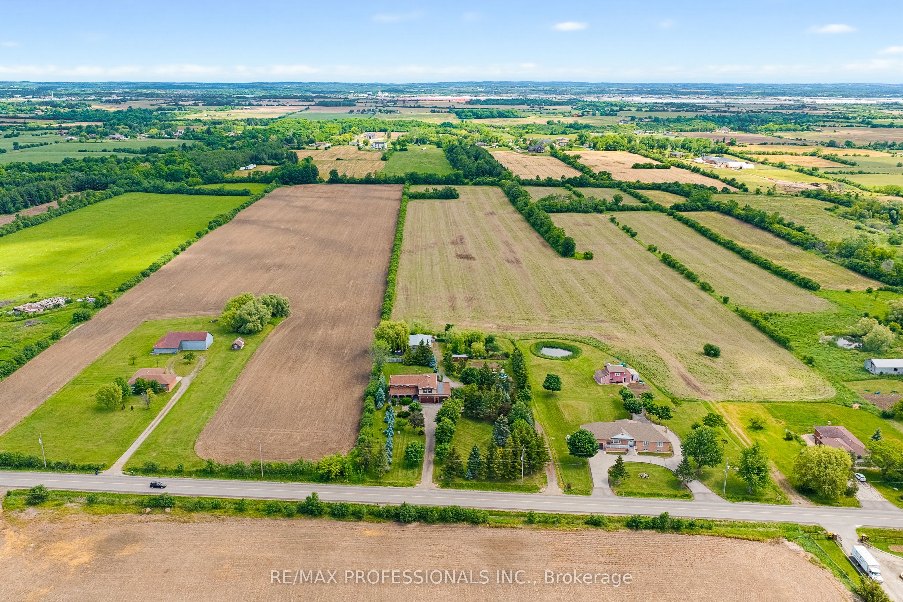 13289 Innis Lake Road, Caledon, ON L7C 2Z6 photo 2